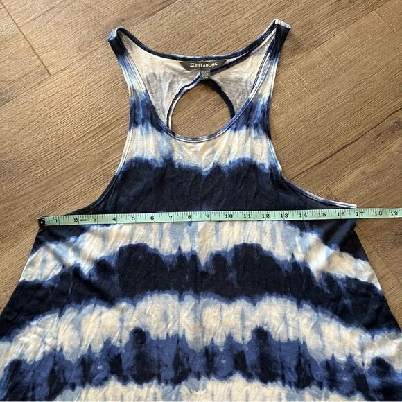 Billabong Tie Dye Blue & White Stripe Tank M EUC - Picture 6 of 9